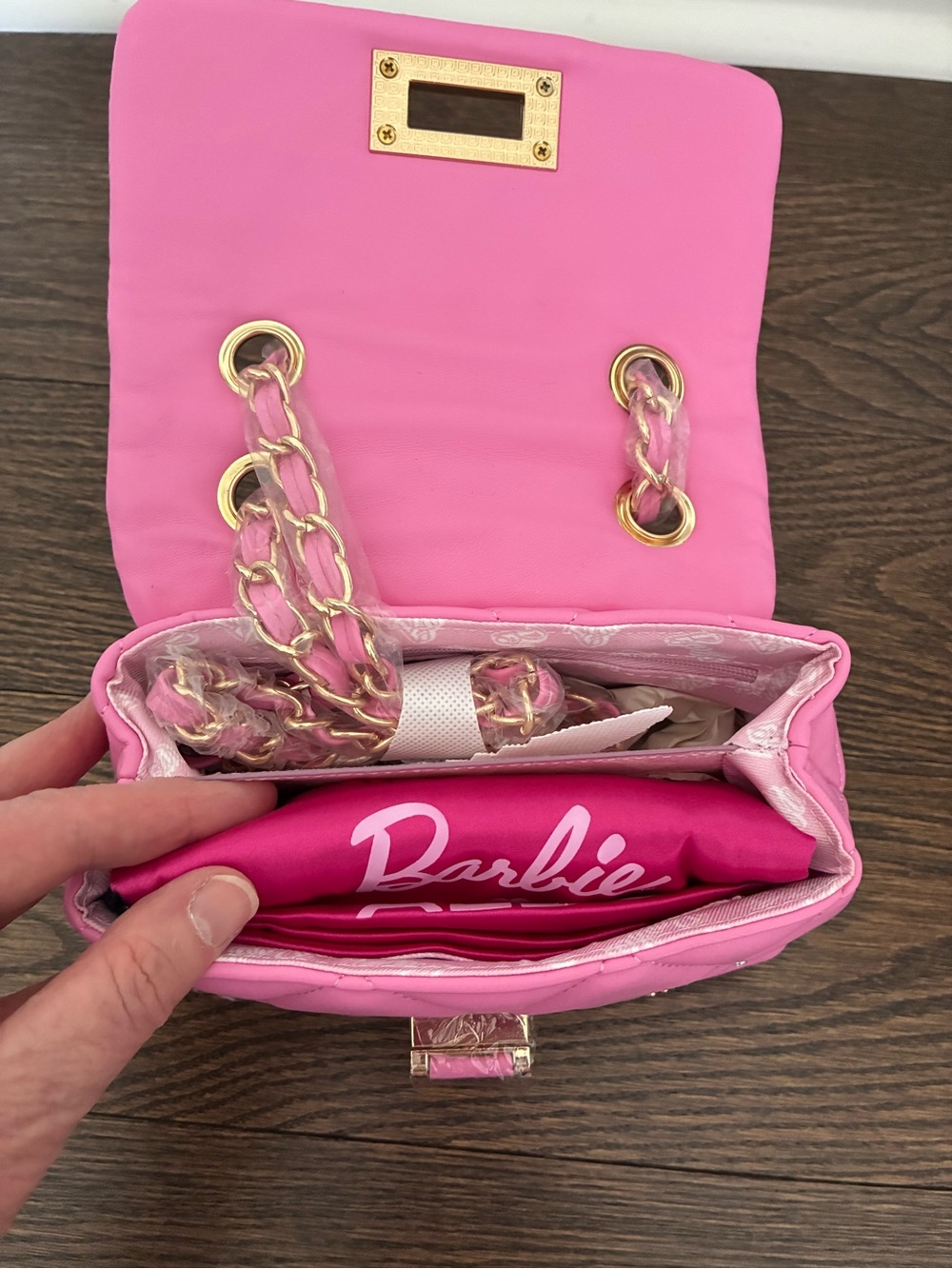 ALDO BARBIE Crossbody Bag, Quilted, NWT! - Picture 4 of 12